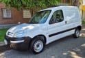 Utilitarios - Peugeot Partner 1ra mano permuto 2021 Diesel 126000Km - En Venta