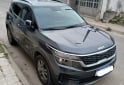 Autos - Kia Seltos 2023 Nafta 27000Km - En Venta