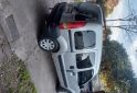 Utilitarios - Renault Kangoo 2015 GNC 175000Km - En Venta