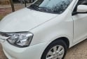 Autos - Toyota etios xls 1.5 6m/t 2017 Nafta 106000Km - En Venta