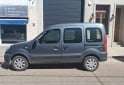 Utilitarios - Renault kangoo 2015 GNC 280000Km - En Venta