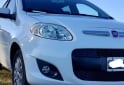 Autos - Fiat Palio Essence full 1.4 2015 Nafta 140000Km - En Venta