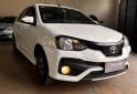 Autos - Toyota Etios 2023 Nafta 60000Km - En Venta