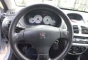 Autos - Peugeot 206 2011 Nafta 101800Km - En Venta