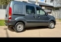 Utilitarios - Renault Kangoo 2015 GNC 220000Km - En Venta