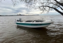 Embarcaciones - LANCHA CON MOTOR - En Venta