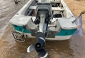 Embarcaciones - LANCHA CON MOTOR - En Venta