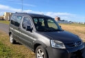 Utilitarios - Peugeot Partner patagónica 2012 GNC 262000Km - En Venta