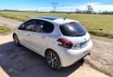 Autos - Peugeot 208 Allure 1.6 2017 Nafta 150000Km - En Venta