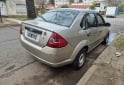 Autos - Ford Fiesta 2006 GNC 230000Km - En Venta