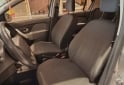 Autos - Renault LOGAN PRIVILEGE 2017 GNC 150000Km - En Venta