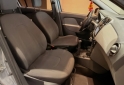 Autos - Renault LOGAN PRIVILEGE 2017 GNC 150000Km - En Venta