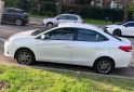 Autos - Toyota sedan XLS 2022 Nafta 28000Km - En Venta