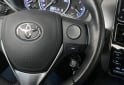Autos - Toyota sedan XLS 2022 Nafta 28000Km - En Venta