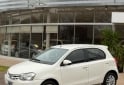 Autos - Toyota Etios xls full 2015 Nafta 93000Km - En Venta
