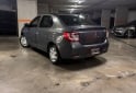 Autos - Renault Logan Expression 2015 GNC 138000Km - En Venta
