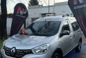 Utilitarios - Renault Kangoo STEPWAY 5 asientos 2023 Nafta 86000Km - En Venta