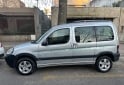 Utilitarios - Peugeot Partner patagónica 2016 Nafta 100000Km - En Venta