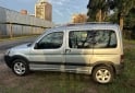 Utilitarios - Peugeot Partner patagónica 2016 Nafta 100000Km - En Venta