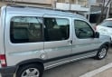 Utilitarios - Peugeot Partner patagónica 2016 Nafta 100000Km - En Venta