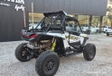 Cuatris y UTVs - Polaris RZR 1000 XP 2021 5000Km - En Venta
