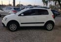 Autos - Volkswagen Fox crossfox impecable pe 2014 Nafta 102000Km - En Venta