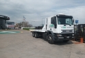 Camiones y Grúas - Iveco Tector 170E22 Camilla Hidráulica 18 Tn 2004 - En Venta