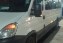Camiones y Grúas - Impecable y excelente precio !! - En Venta