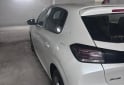 Autos - Peugeot 208 allure 2025 Nafta 32000Km - En Venta