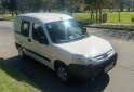 Utilitarios - Peugeot Partner Familiar. 2016 GNC 136000Km - En Venta