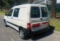 Utilitarios - Peugeot Partner Familiar. 2016 GNC 136000Km - En Venta
