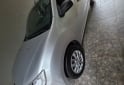 Autos - Renault Logan 2024 GNC 36000Km - En Venta