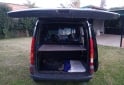 Utilitarios - Renault Kangoo 2016 GNC 240000Km - En Venta