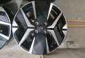 Accesorios para Autos - Llantas 17 Peugeot 208 GT línea nueva Impecables. $1.000.000 las 4. NO BAJO PRECIO - En Venta