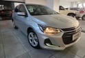 Autos - Chevrolet Onix premier 2021 Nafta 81000Km - En Venta