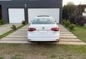 Autos - Volkswagen Vento Highline 2017 Nafta 140000Km - En Venta