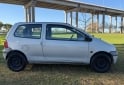 Autos - Renault TWINGO 1.0 2001 Nafta 175000Km - En Venta