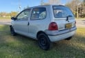 Autos - Renault TWINGO 1.0 2001 Nafta 175000Km - En Venta