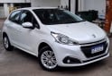 Autos - Peugeot 208 2018 Nafta 81000Km - En Venta