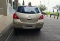 Autos - Nissan Tiida 2009 Nafta 200000Km - En Venta