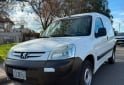 Utilitarios - Peugeot Patner 2015 Nafta 231000Km - En Venta