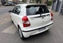 Autos - Toyota Etios 2016 Nafta 92000Km - En Venta