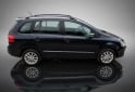 Autos - Volkswagen SURAN FULL 2013 Nafta 162000Km - En Venta