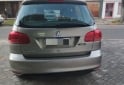 Autos - Volkswagen SURAN TRENDLINE 2017 Nafta 99000Km - En Venta