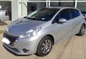 Autos - Peugeot 208 2013 Nafta 140000Km - En Venta