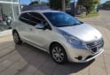 Autos - Peugeot 208 2013 Nafta 140000Km - En Venta
