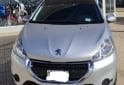 Autos - Peugeot 208 2013 Nafta 140000Km - En Venta