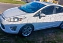 Autos - Ford Fiesta Kinetic desing 2013 Nafta 150000Km - En Venta