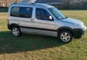 Utilitarios - Peugeot PARTNER PATAGONICA 2015 Diesel 195000Km - En Venta