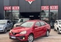 Autos - Toyota Etios XLS 2017 Nafta 90000Km - En Venta
